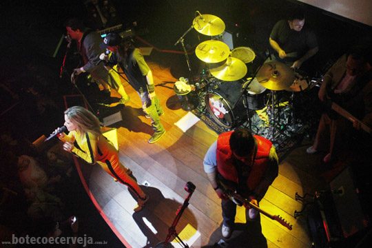 Na Mata Café: The Soundtrackers.